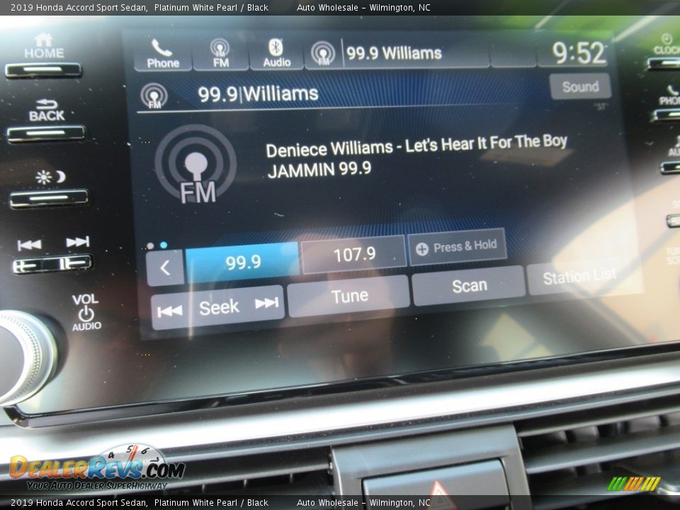 2019 Honda Accord Sport Sedan Platinum White Pearl / Black Photo #16