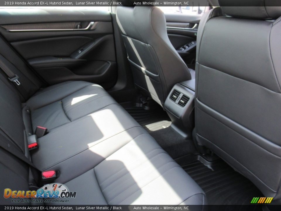 2019 Honda Accord EX-L Hybrid Sedan Lunar Silver Metallic / Black Photo #13