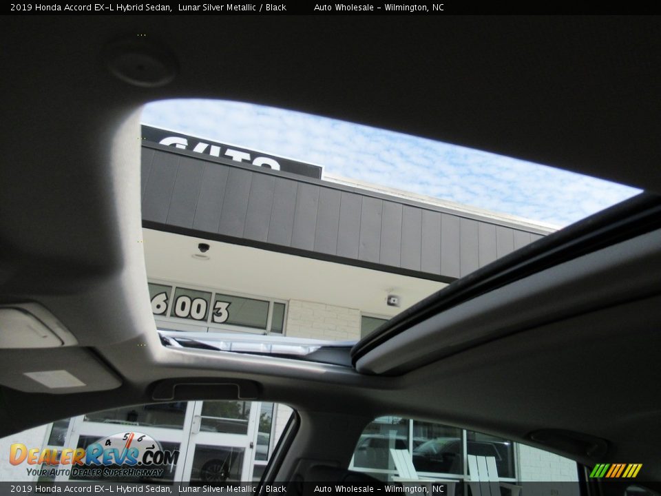 2019 Honda Accord EX-L Hybrid Sedan Lunar Silver Metallic / Black Photo #14