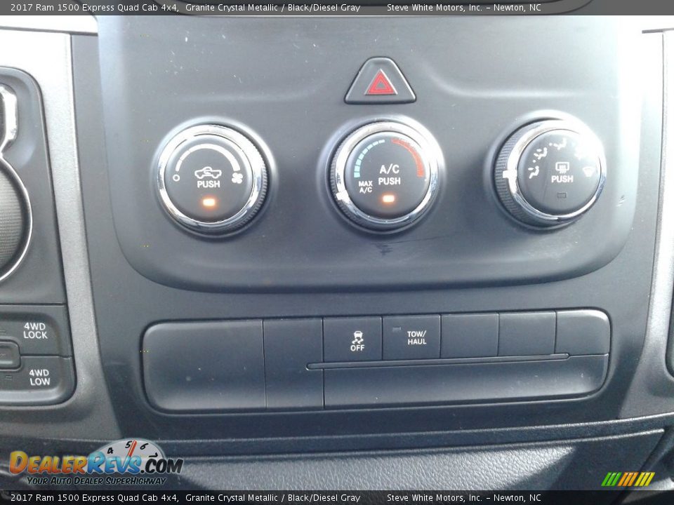 2017 Ram 1500 Express Quad Cab 4x4 Granite Crystal Metallic / Black/Diesel Gray Photo #21