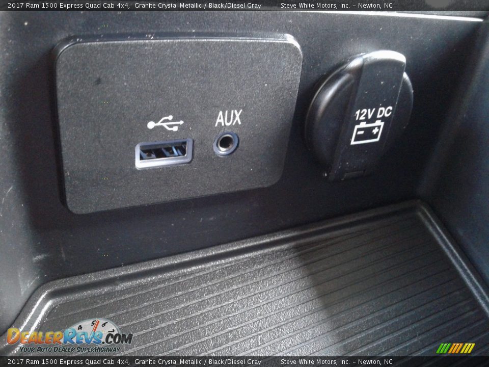 2017 Ram 1500 Express Quad Cab 4x4 Granite Crystal Metallic / Black/Diesel Gray Photo #22