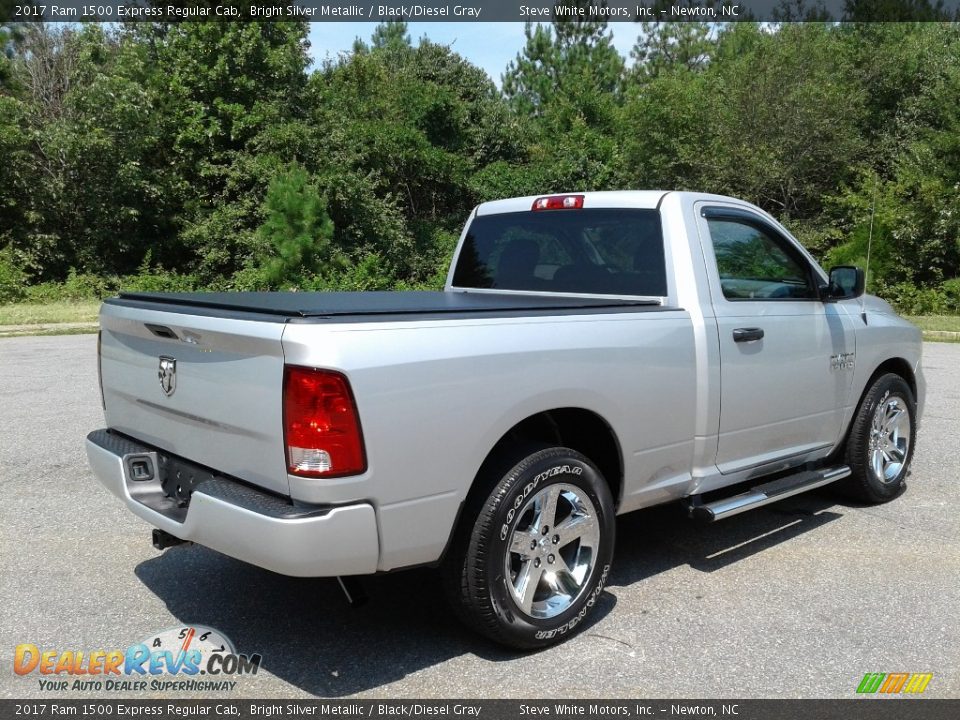 2017 Ram 1500 Express Regular Cab Bright Silver Metallic / Black/Diesel Gray Photo #6