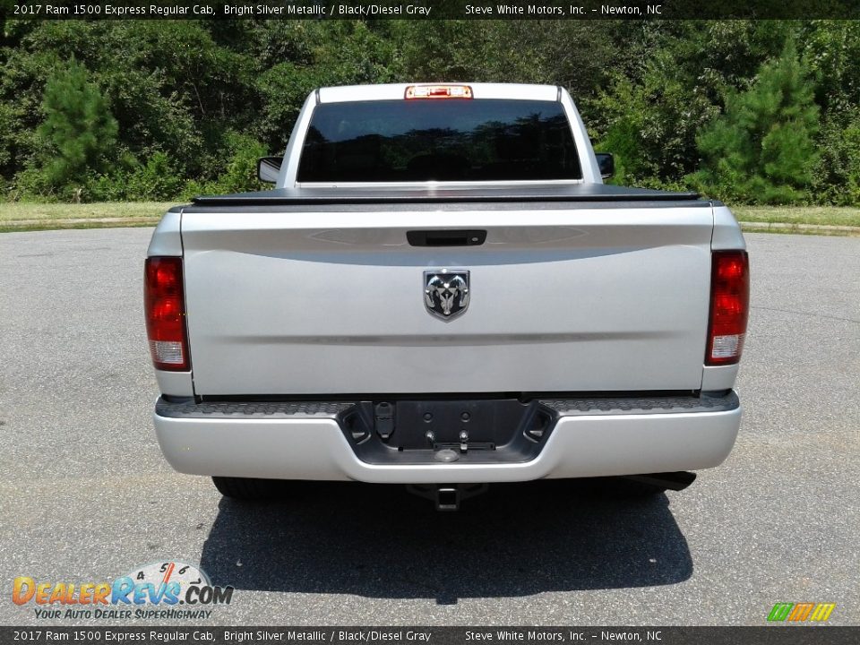 2017 Ram 1500 Express Regular Cab Bright Silver Metallic / Black/Diesel Gray Photo #7