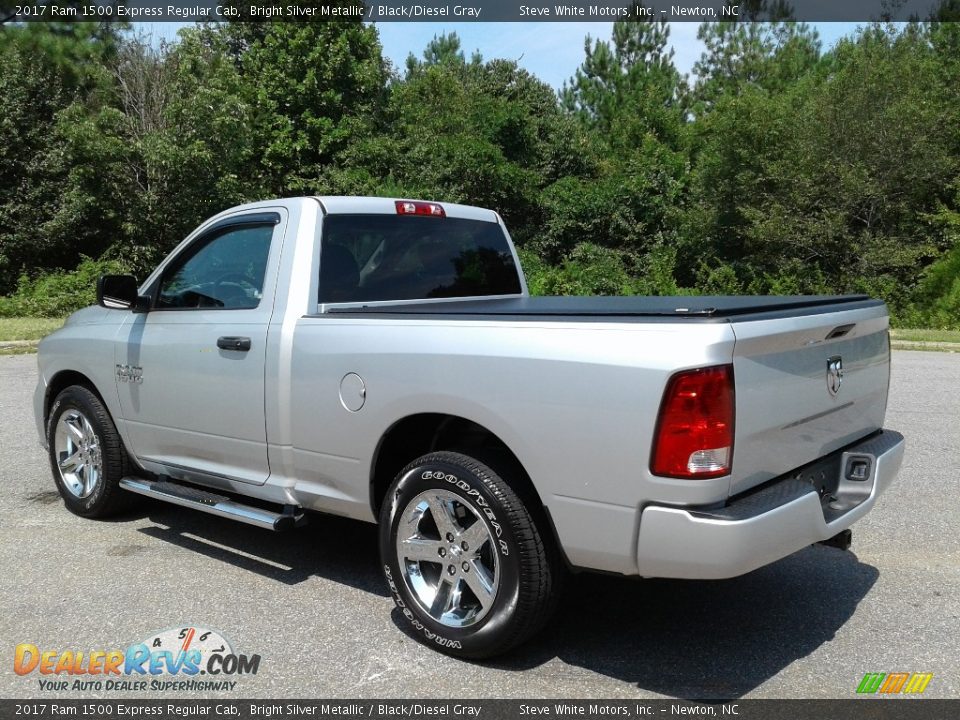 2017 Ram 1500 Express Regular Cab Bright Silver Metallic / Black/Diesel Gray Photo #8