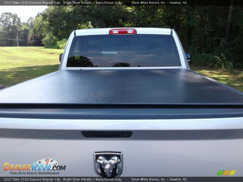 2017 Ram 1500 Express Regular Cab Bright Silver Metallic / Black/Diesel Gray Photo #12