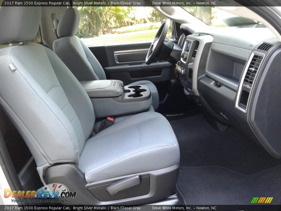 2017 Ram 1500 Express Regular Cab Bright Silver Metallic / Black/Diesel Gray Photo #16