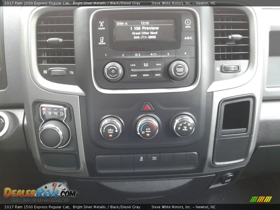 2017 Ram 1500 Express Regular Cab Bright Silver Metallic / Black/Diesel Gray Photo #20
