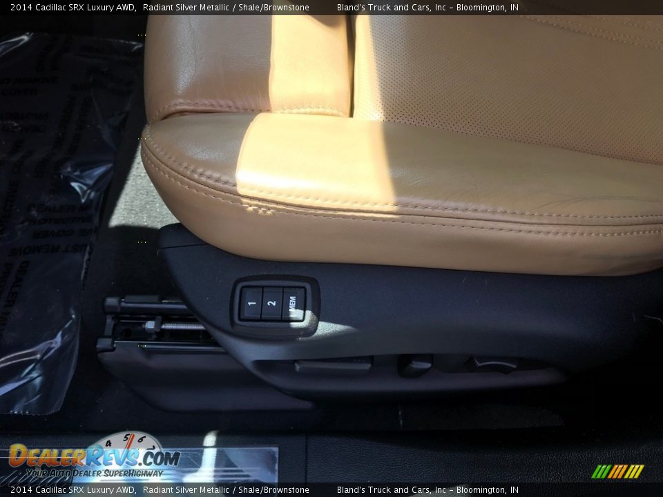 2014 Cadillac SRX Luxury AWD Radiant Silver Metallic / Shale/Brownstone Photo #15