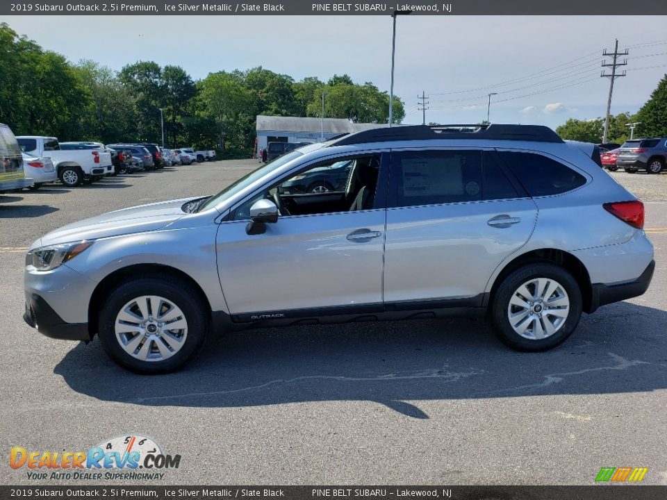 2019 Subaru Outback 2.5i Premium Ice Silver Metallic / Slate Black Photo #3