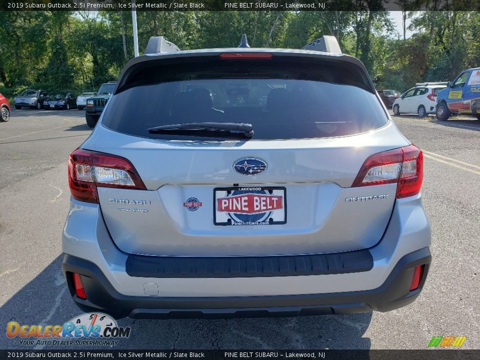 2019 Subaru Outback 2.5i Premium Ice Silver Metallic / Slate Black Photo #5