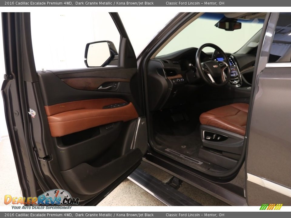 2016 Cadillac Escalade Premium 4WD Dark Granite Metallic / Kona Brown/Jet Black Photo #6