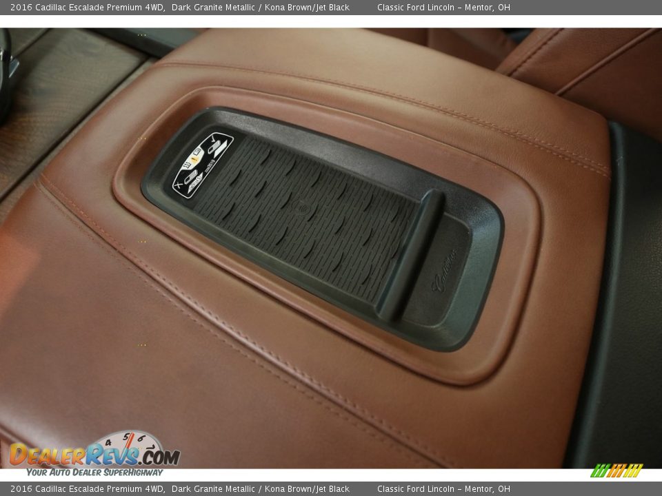2016 Cadillac Escalade Premium 4WD Dark Granite Metallic / Kona Brown/Jet Black Photo #24