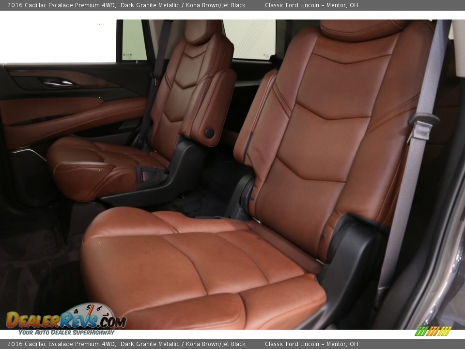 2016 Cadillac Escalade Premium 4WD Dark Granite Metallic / Kona Brown/Jet Black Photo #28