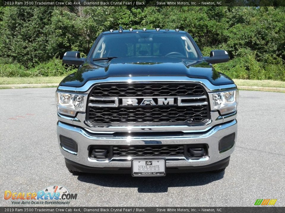 2019 Ram 3500 Tradesman Crew Cab 4x4 Diamond Black Crystal Pearl / Black Photo #3