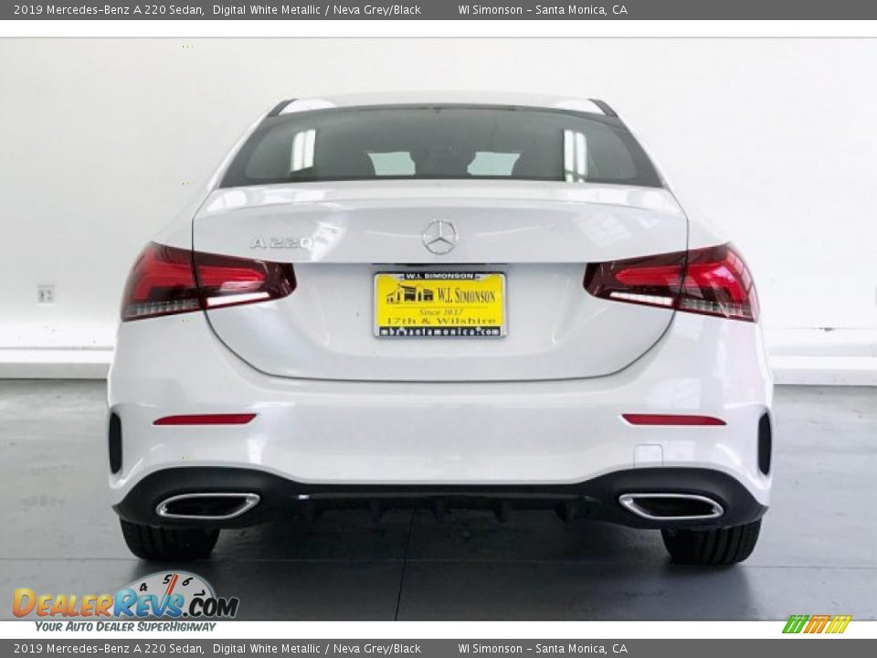 2019 Mercedes-Benz A 220 Sedan Digital White Metallic / Neva Grey/Black Photo #3