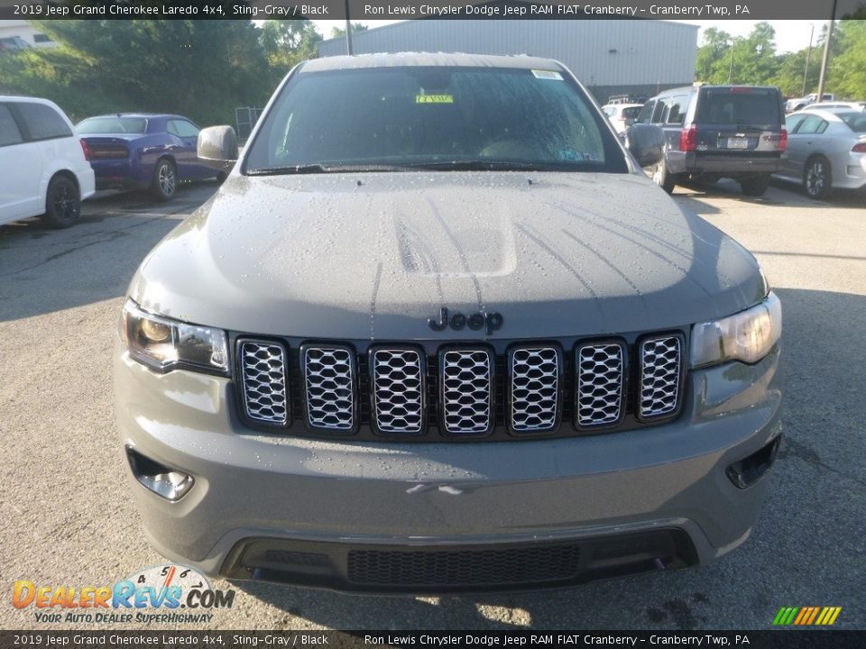 2019 Jeep Grand Cherokee Laredo 4x4 Sting-Gray / Black Photo #7