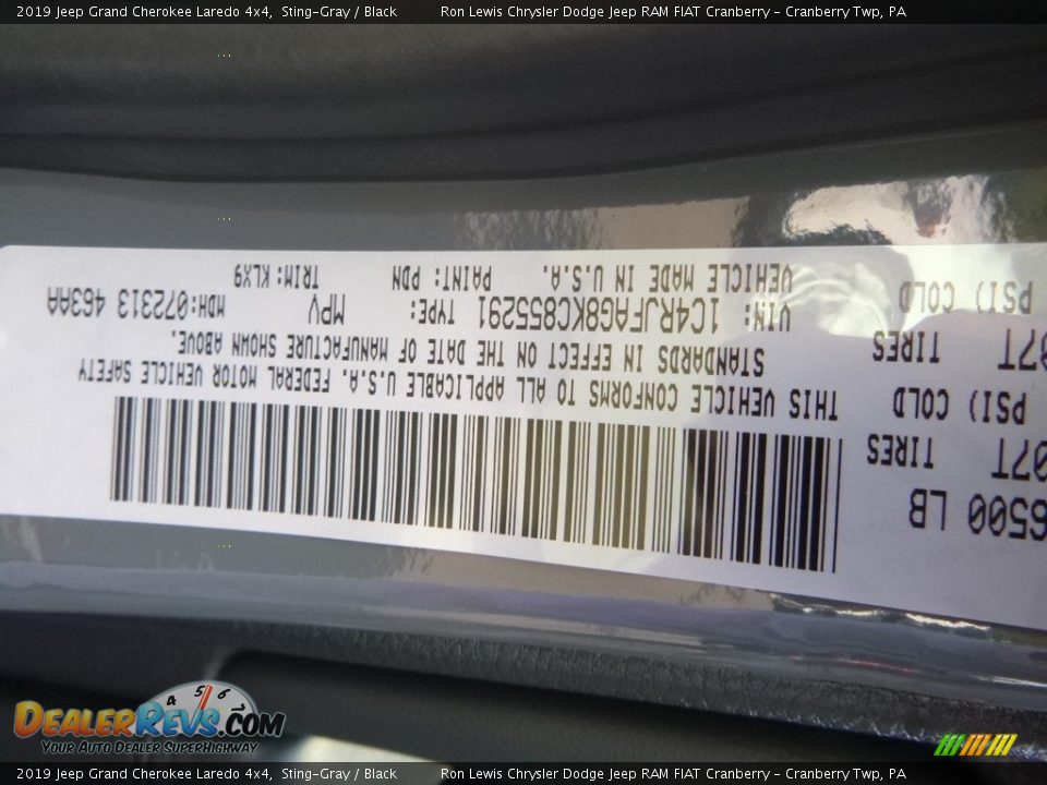 2019 Jeep Grand Cherokee Laredo 4x4 Sting-Gray / Black Photo #14