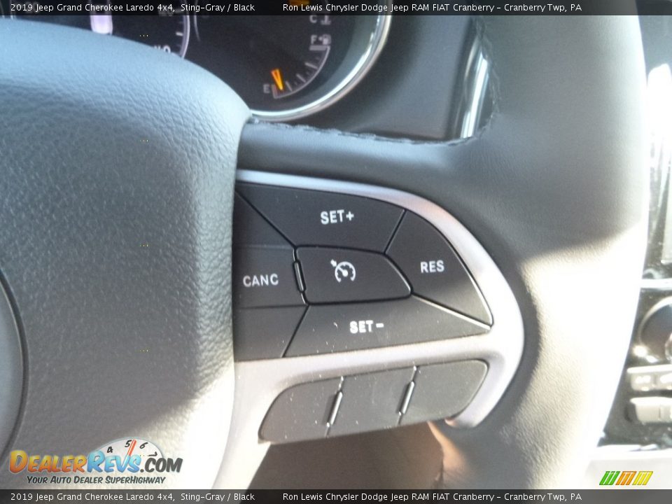 2019 Jeep Grand Cherokee Laredo 4x4 Sting-Gray / Black Photo #19