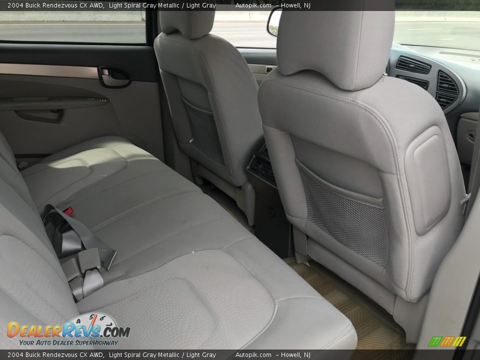 2004 Buick Rendezvous CX AWD Light Spiral Gray Metallic / Light Gray Photo #5