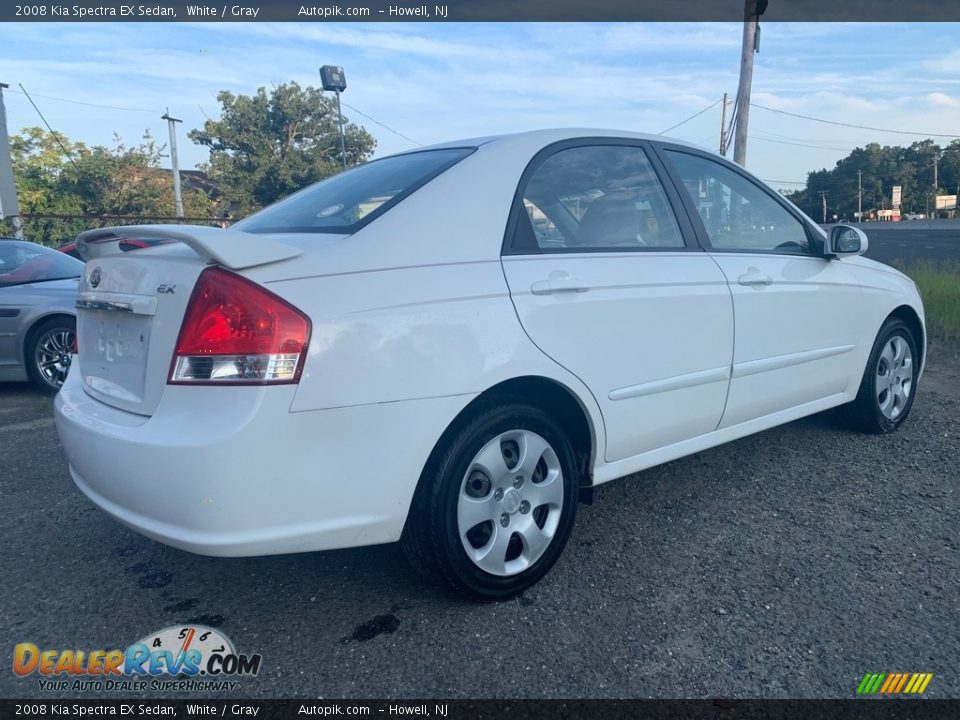 2008 Kia Spectra EX Sedan White / Gray Photo #6