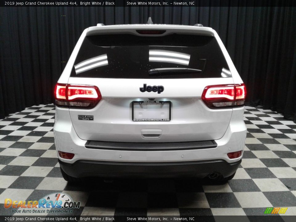 2019 Jeep Grand Cherokee Upland 4x4 Bright White / Black Photo #7