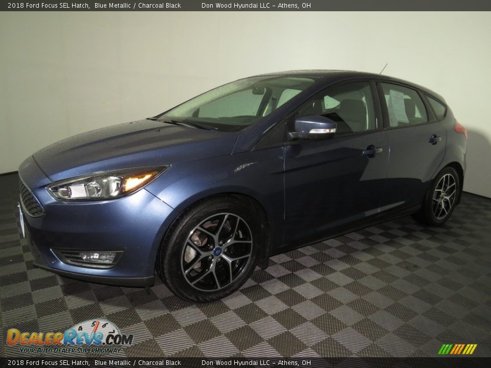 2018 Ford Focus SEL Hatch Blue Metallic / Charcoal Black Photo #8