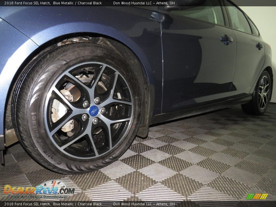 2018 Ford Focus SEL Hatch Blue Metallic / Charcoal Black Photo #9