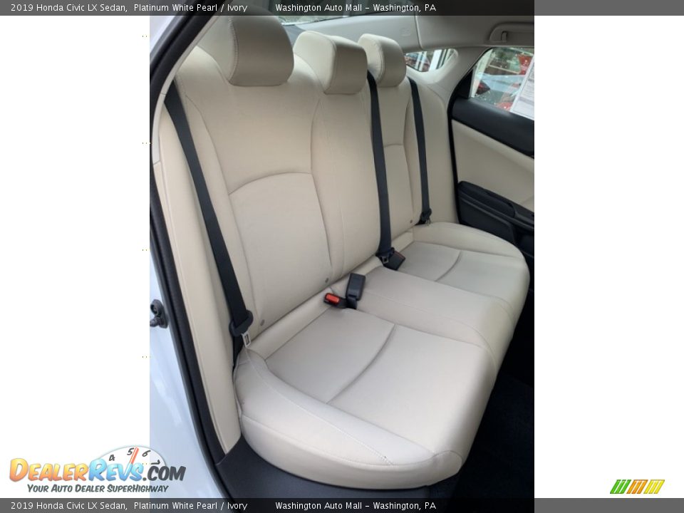 2019 Honda Civic LX Sedan Platinum White Pearl / Ivory Photo #23