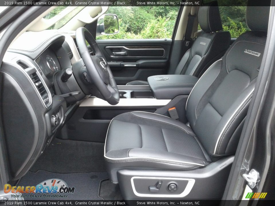 2019 Ram 1500 Laramie Crew Cab 4x4 Granite Crystal Metallic / Black Photo #9