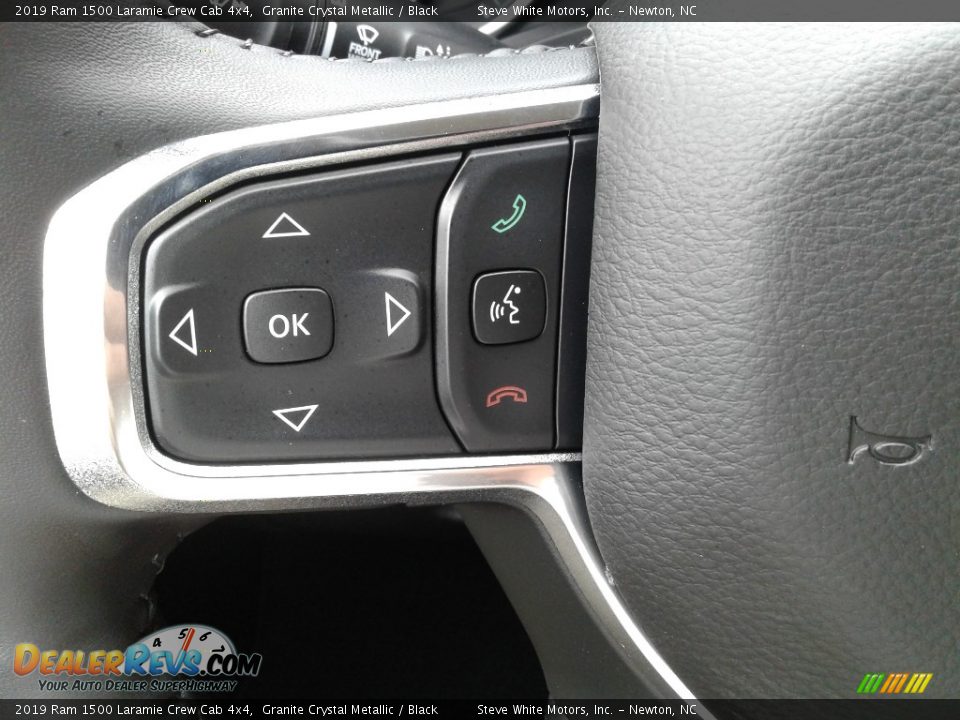 2019 Ram 1500 Laramie Crew Cab 4x4 Granite Crystal Metallic / Black Photo #16