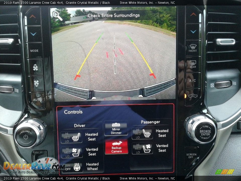 2019 Ram 1500 Laramie Crew Cab 4x4 Granite Crystal Metallic / Black Photo #21