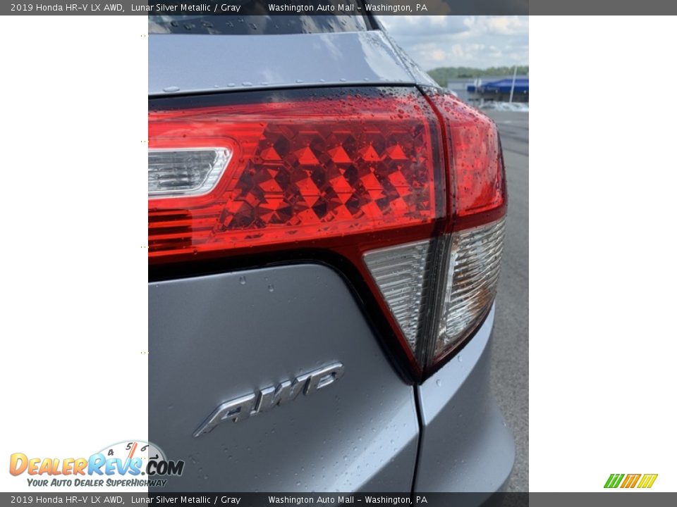 2019 Honda HR-V LX AWD Lunar Silver Metallic / Gray Photo #22
