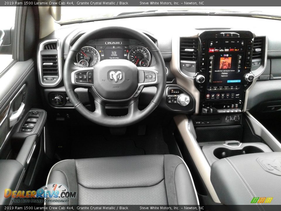 2019 Ram 1500 Laramie Crew Cab 4x4 Granite Crystal Metallic / Black Photo #29