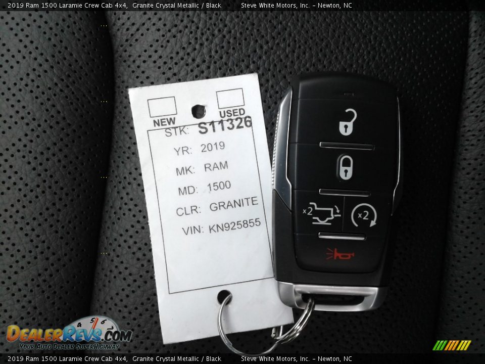 2019 Ram 1500 Laramie Crew Cab 4x4 Granite Crystal Metallic / Black Photo #30