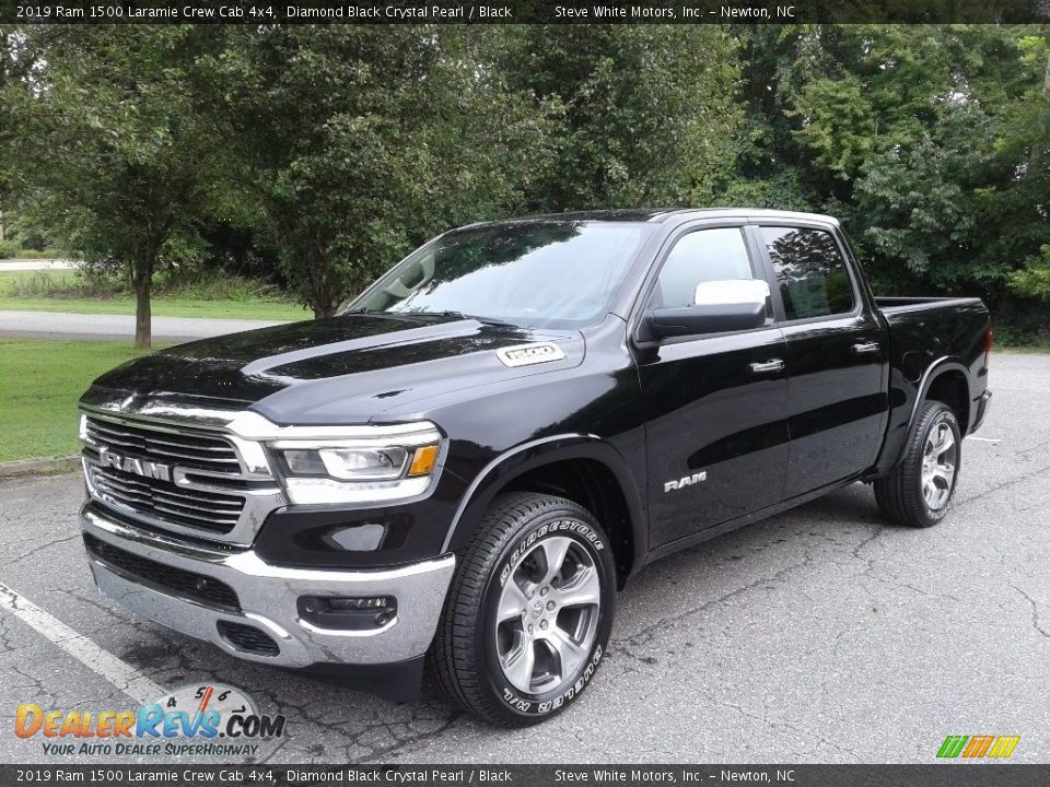 2019 Ram 1500 Laramie Crew Cab 4x4 Diamond Black Crystal Pearl / Black Photo #2