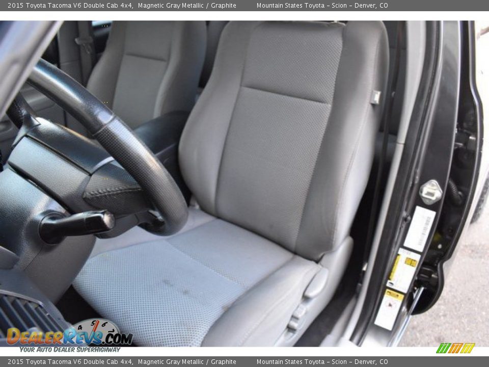 2015 Toyota Tacoma V6 Double Cab 4x4 Magnetic Gray Metallic / Graphite Photo #12