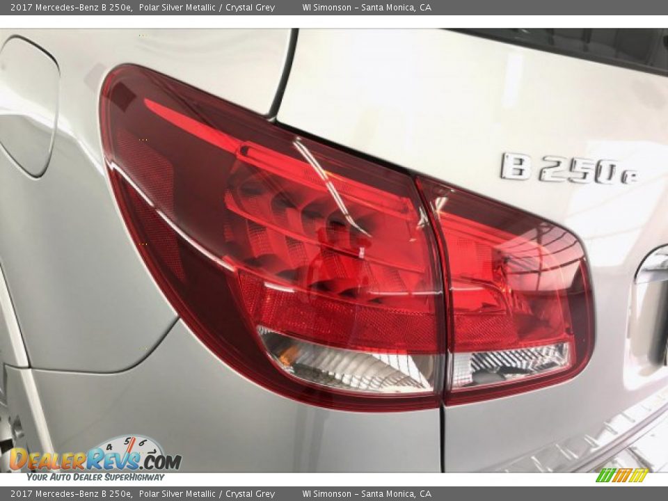 2017 Mercedes-Benz B 250e Polar Silver Metallic / Crystal Grey Photo #26