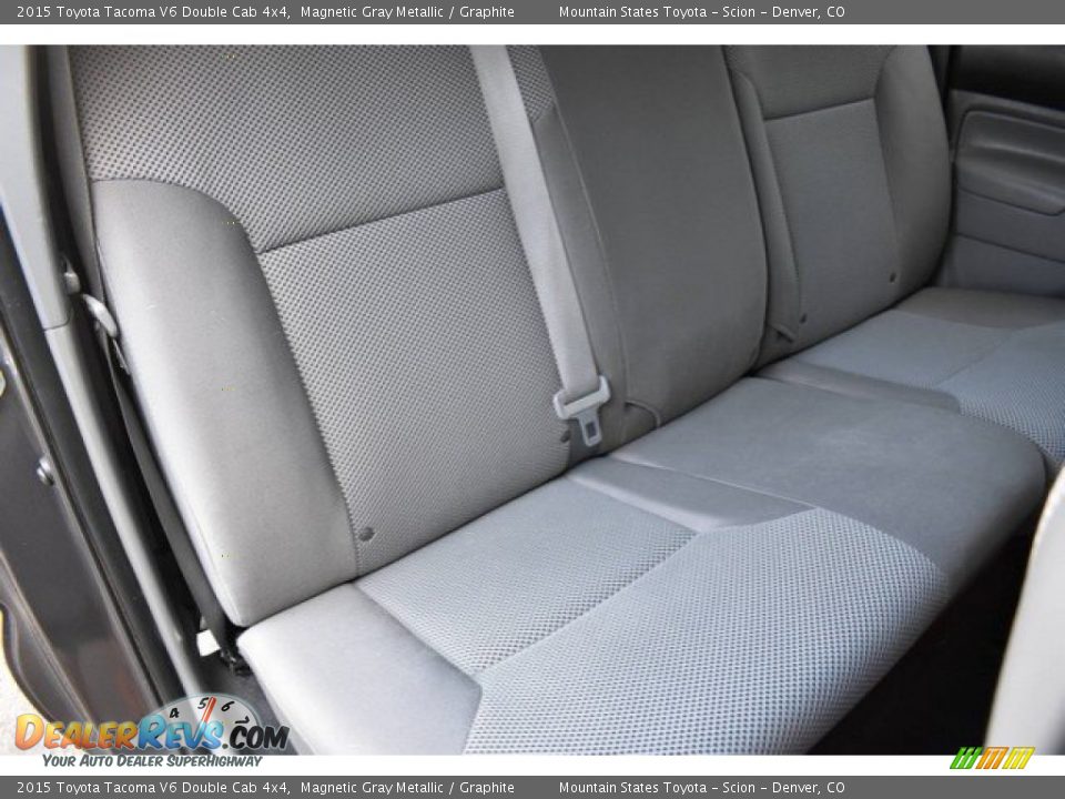 2015 Toyota Tacoma V6 Double Cab 4x4 Magnetic Gray Metallic / Graphite Photo #22