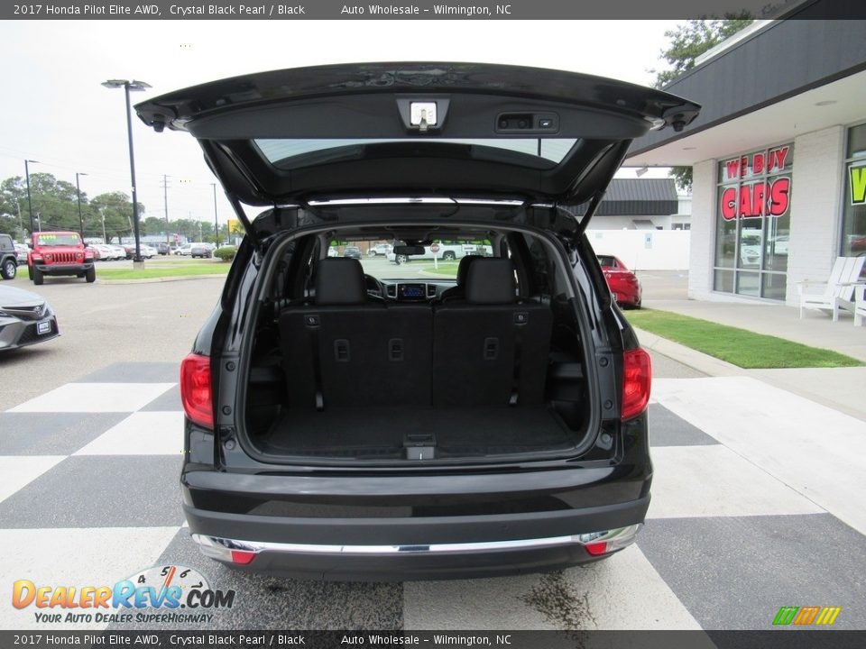 2017 Honda Pilot Elite AWD Crystal Black Pearl / Black Photo #5