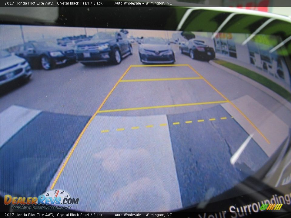 2017 Honda Pilot Elite AWD Crystal Black Pearl / Black Photo #18