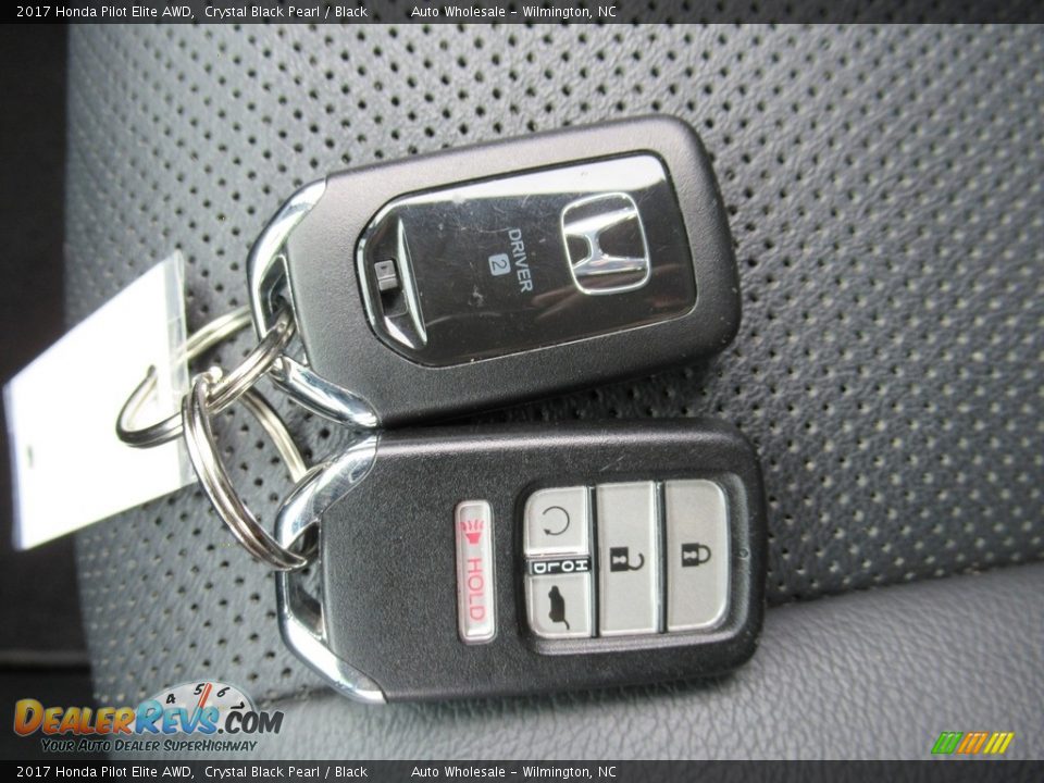 2017 Honda Pilot Elite AWD Crystal Black Pearl / Black Photo #20