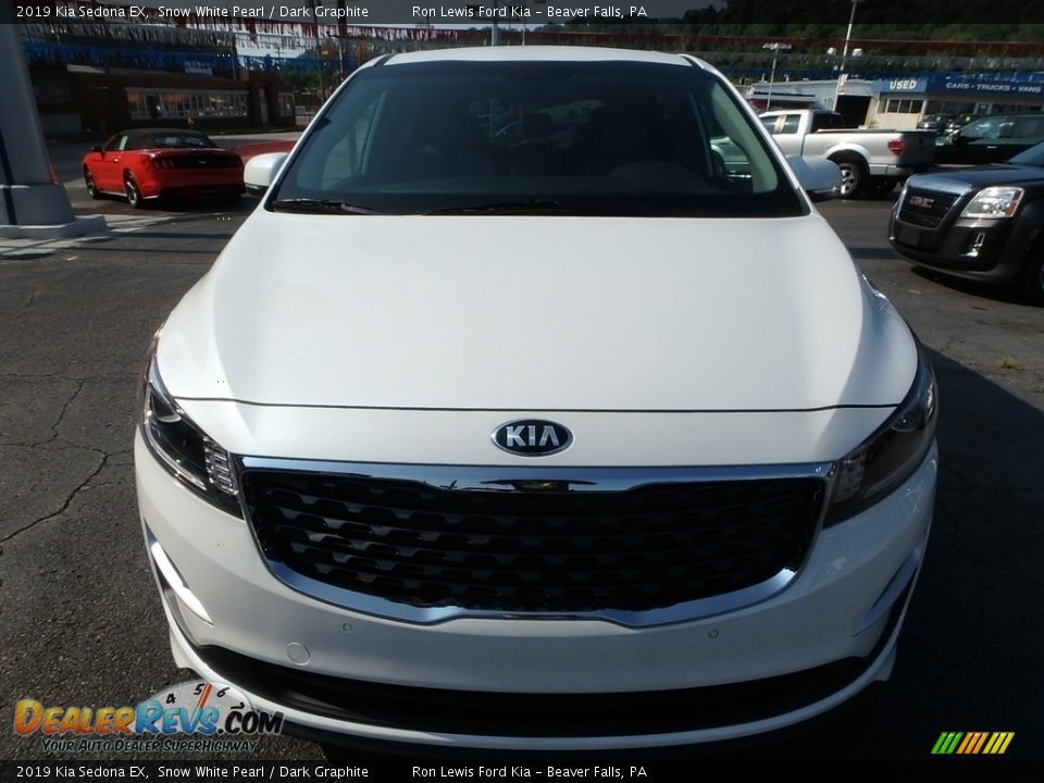 2019 Kia Sedona EX Snow White Pearl / Dark Graphite Photo #8