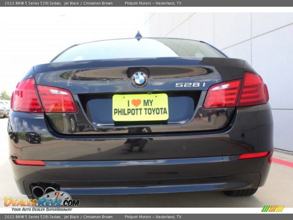 2013 BMW 5 Series 528i Sedan Jet Black / Cinnamon Brown Photo #11