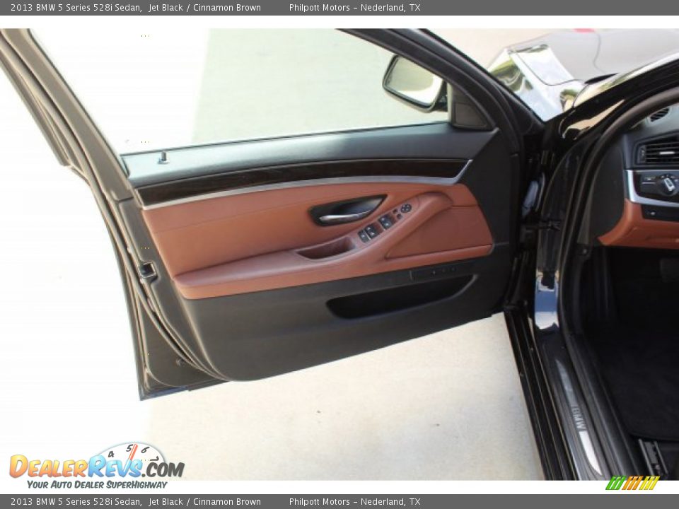 2013 BMW 5 Series 528i Sedan Jet Black / Cinnamon Brown Photo #13