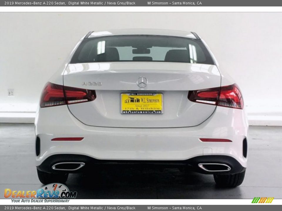 2019 Mercedes-Benz A 220 Sedan Digital White Metallic / Neva Grey/Black Photo #3
