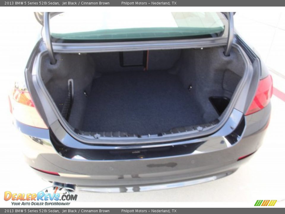 2013 BMW 5 Series 528i Sedan Jet Black / Cinnamon Brown Photo #28
