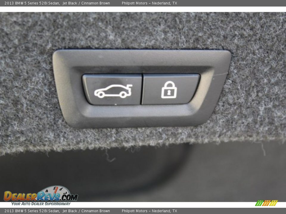 2013 BMW 5 Series 528i Sedan Jet Black / Cinnamon Brown Photo #29