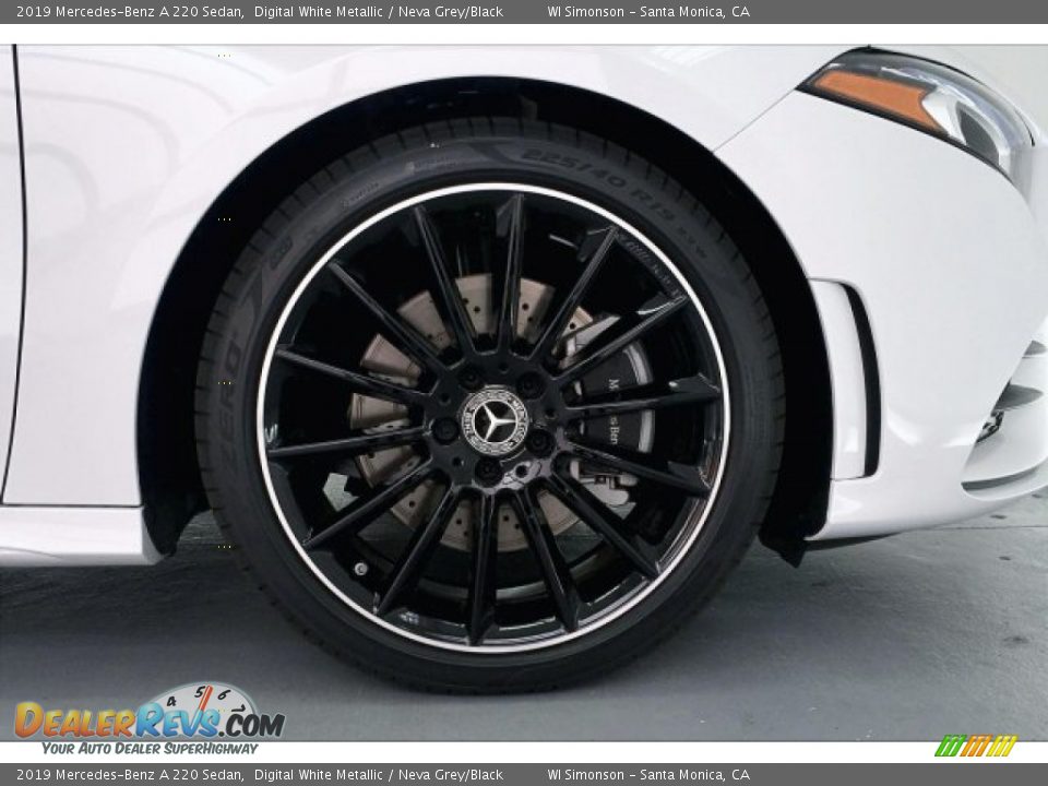 2019 Mercedes-Benz A 220 Sedan Digital White Metallic / Neva Grey/Black Photo #9