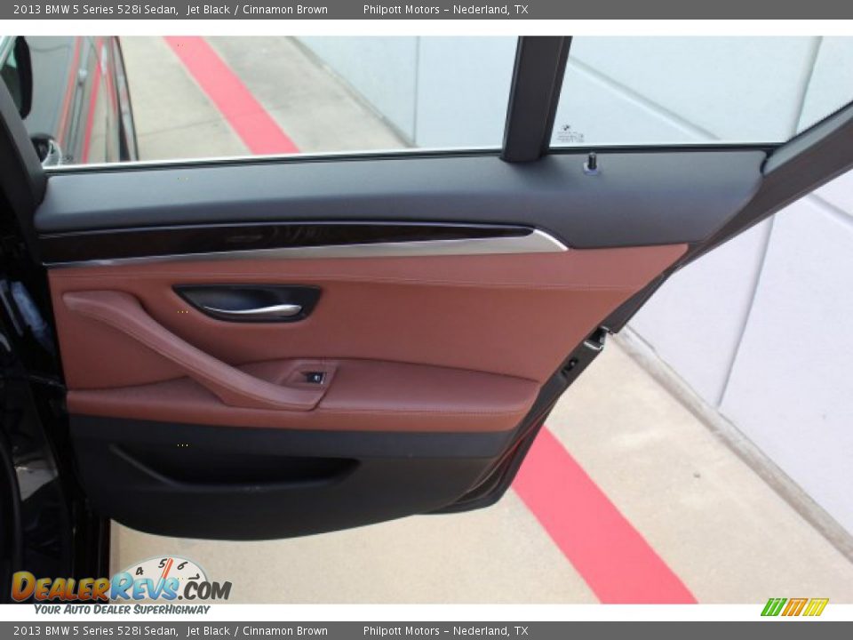 2013 BMW 5 Series 528i Sedan Jet Black / Cinnamon Brown Photo #30