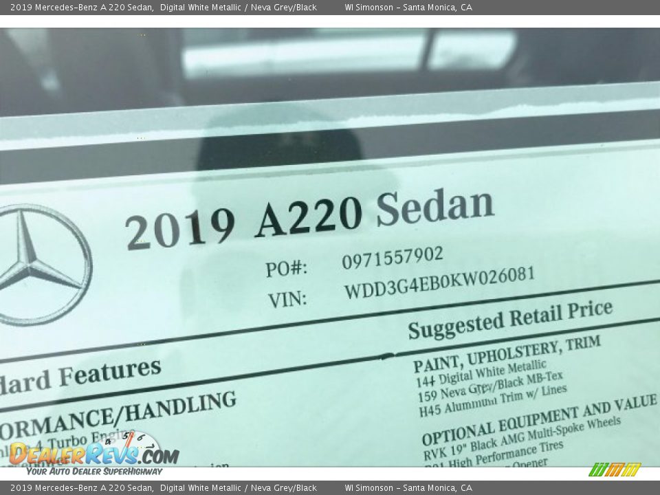 2019 Mercedes-Benz A 220 Sedan Digital White Metallic / Neva Grey/Black Photo #11